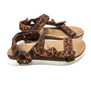 NWOT Wonder Nation girls size 4 or EUR 36 cheetah print sandals